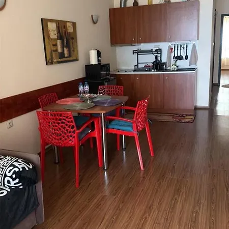 Golden Anchor Apartment